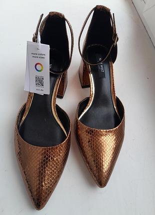 Туфли 40р nine west