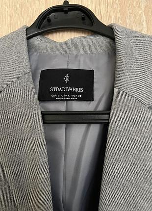 Новий піджак stradivarius