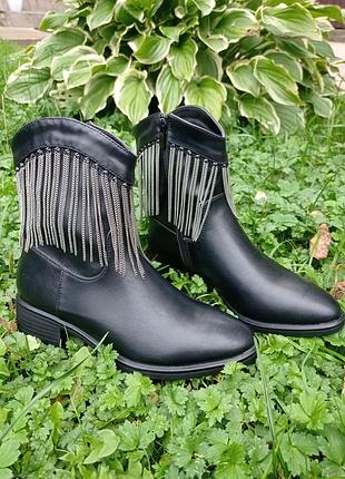 Ботиночки осенние женские или подростковые, 36 размер, новые