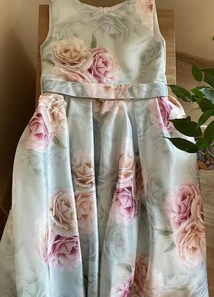 Нарядне плаття на вік 7-8 р . 📲0966813467