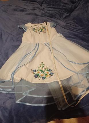 Вышитое платье для девочки 6-9 лет