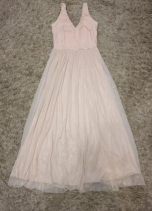 Нарядное вечернее платье