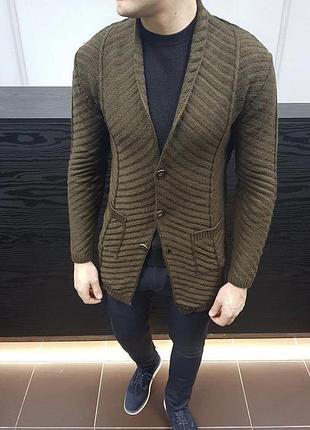 Чоловічий кардиган