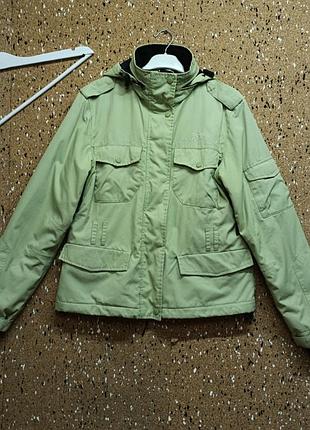 Курточка от бренда alpha industries