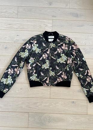 Куртка бомбер жіноча, розмір м