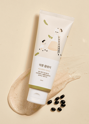Полная передоплата пенка для глубокого очищения кожи round lab soybean cleanser, 150ml