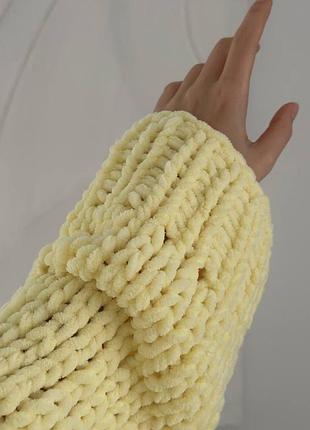 Светр ручної роботи 2