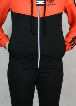 Адідас  жіночий костюм