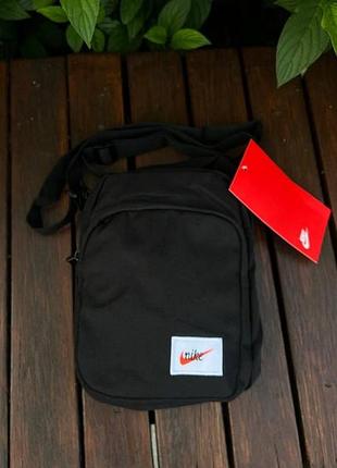 Месенджер шеврон