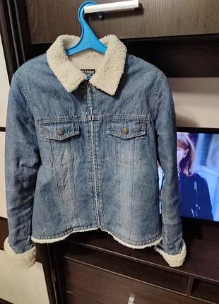 Джинсова утеплена куртка