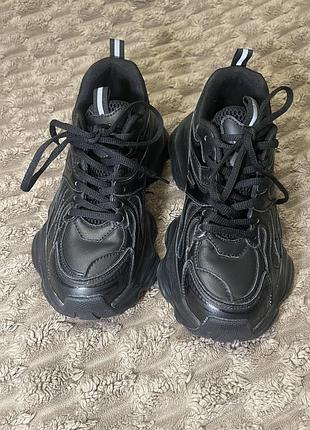 Кросівки stilly