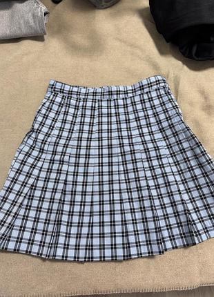Тенісна спідниця в клітинку