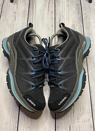 Жіночі кросівки lowa innox gore-tex