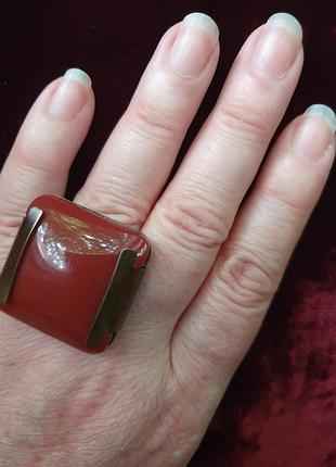 Винтажное латунное креативное кольцо с бордовой пластиковой вставкой, европейский винтаж