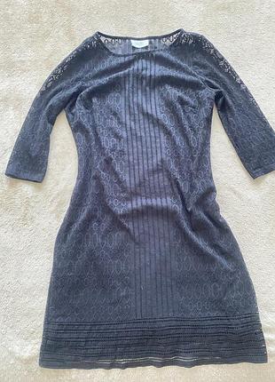 Жіноча класична сукня