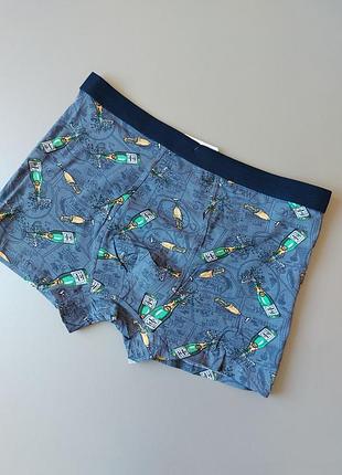 Боксеры с шампанским