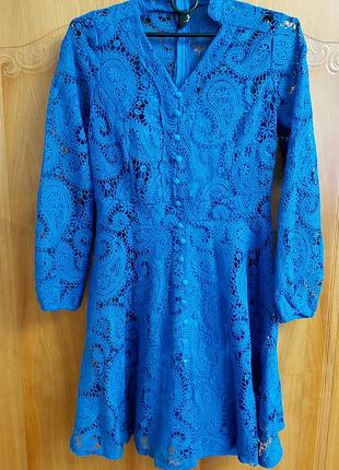 Платье празднично в идеальном состоянии