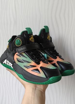 Кроссовки на флисе