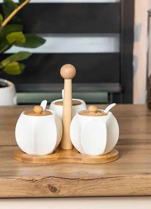 Набір банок для сипучих продуктів 3 шт по 200 мл, на бамбуковій підставці