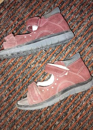 Ортопедические босоножки для девочки или мальчика