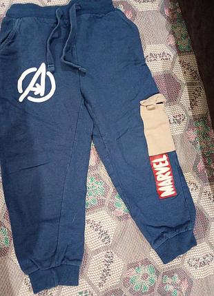 Штани спортивні