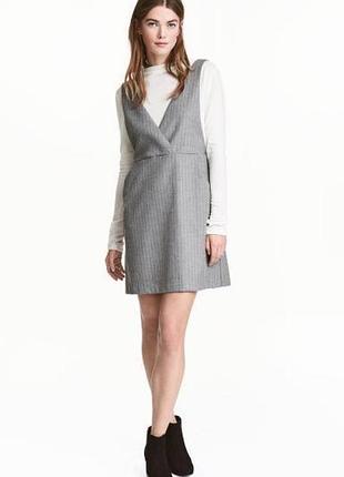 Сіра сукня-сарафан у смужку h&m