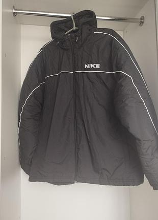 Мужская куртка зимняя nike