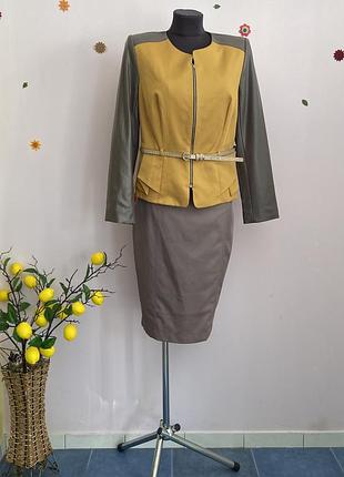 Элегантный костюм