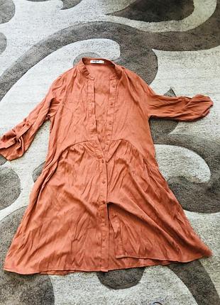 Сукня на ґудзиках