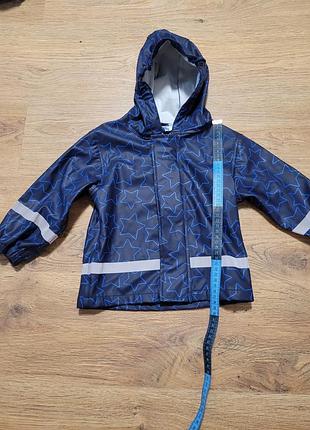 Продам курточку непромокаемую, грязеприф не утеплен размер 86