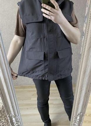 Новая тонкая модная жилетка карго 50 р