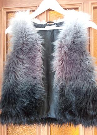 Жилетка хутрянаh&amp;m