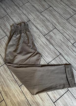 Беж штани тонкі 44