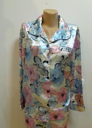 Пижама атласная, размер м, новая