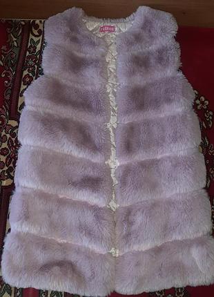 Жилет из искусственного меха