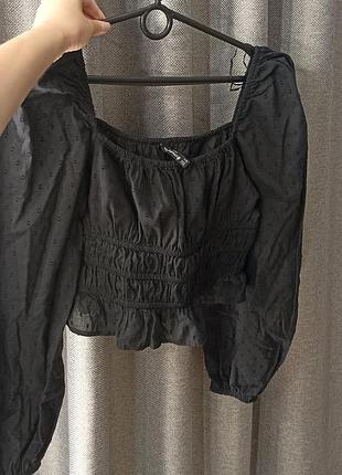 Черная укороченная женская блуза stradivarius