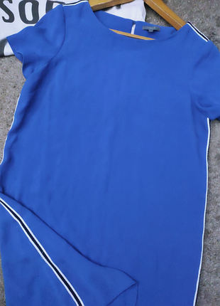 Прямое платье с лампасами