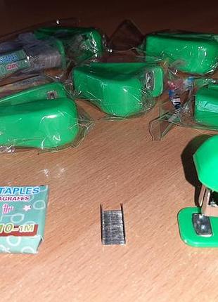 Степлери зі скобами  міні портативні уважно читайте умови пересилки!