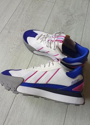 Кроссовки adidas