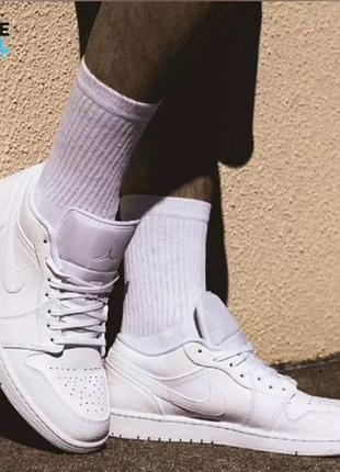 Кроссовки кеды белые кожаные nike jordan размер 51,5 оригинал 35см us 17