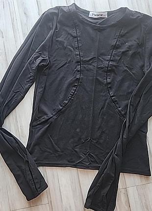 Лонгслив женский черный из вискозы с декоративными швами в идеальном состоянии украинского бренда twice.