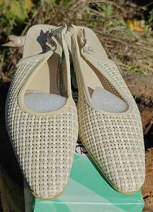 Женские туфли, есть дефекты, 40 р. китай, samlux