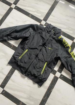 Вітровка nike