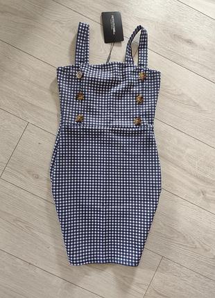 Платье по фигуре xs plt