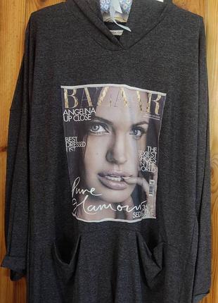 Платье в спортивном стиле