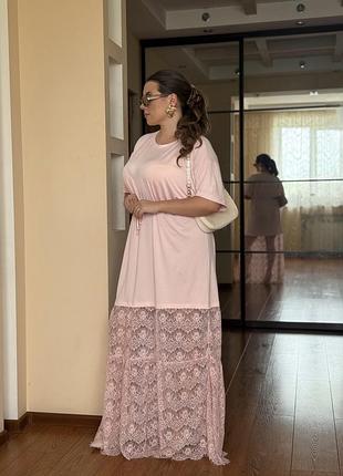 Сукня з мереживом