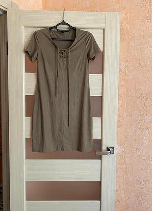 Бархатное платье миди сукня