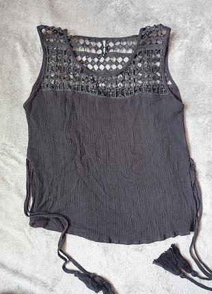 Жіноча майка