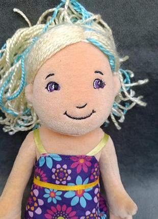 М'яка лялечка seanna з колекції groovy girls від manhattan toy