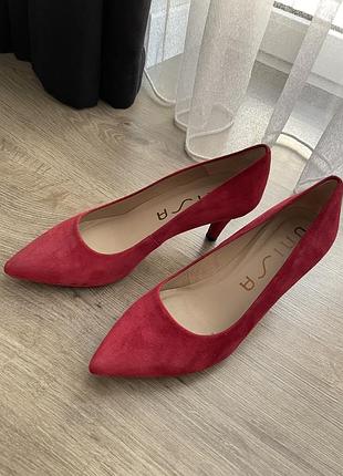 Жіночі туфлі лодочки човники